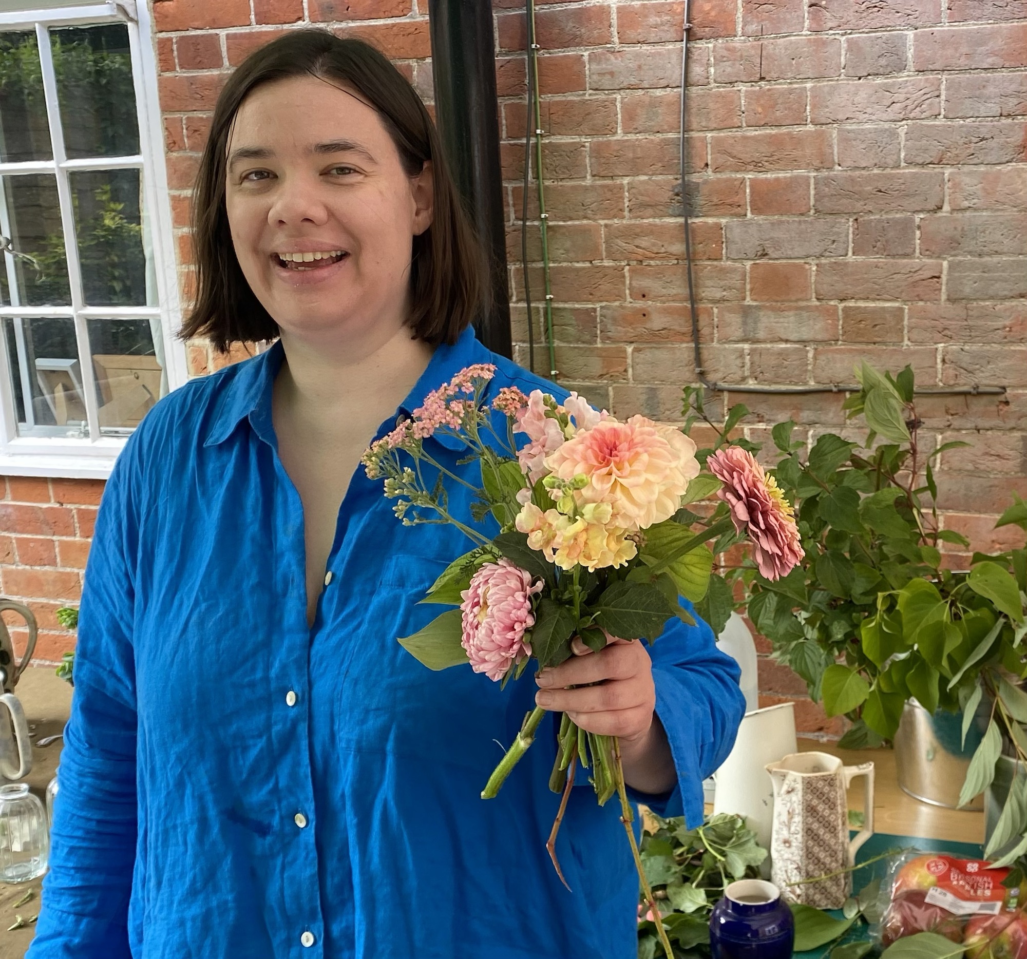 Test Valley Flowers come to Morecroft